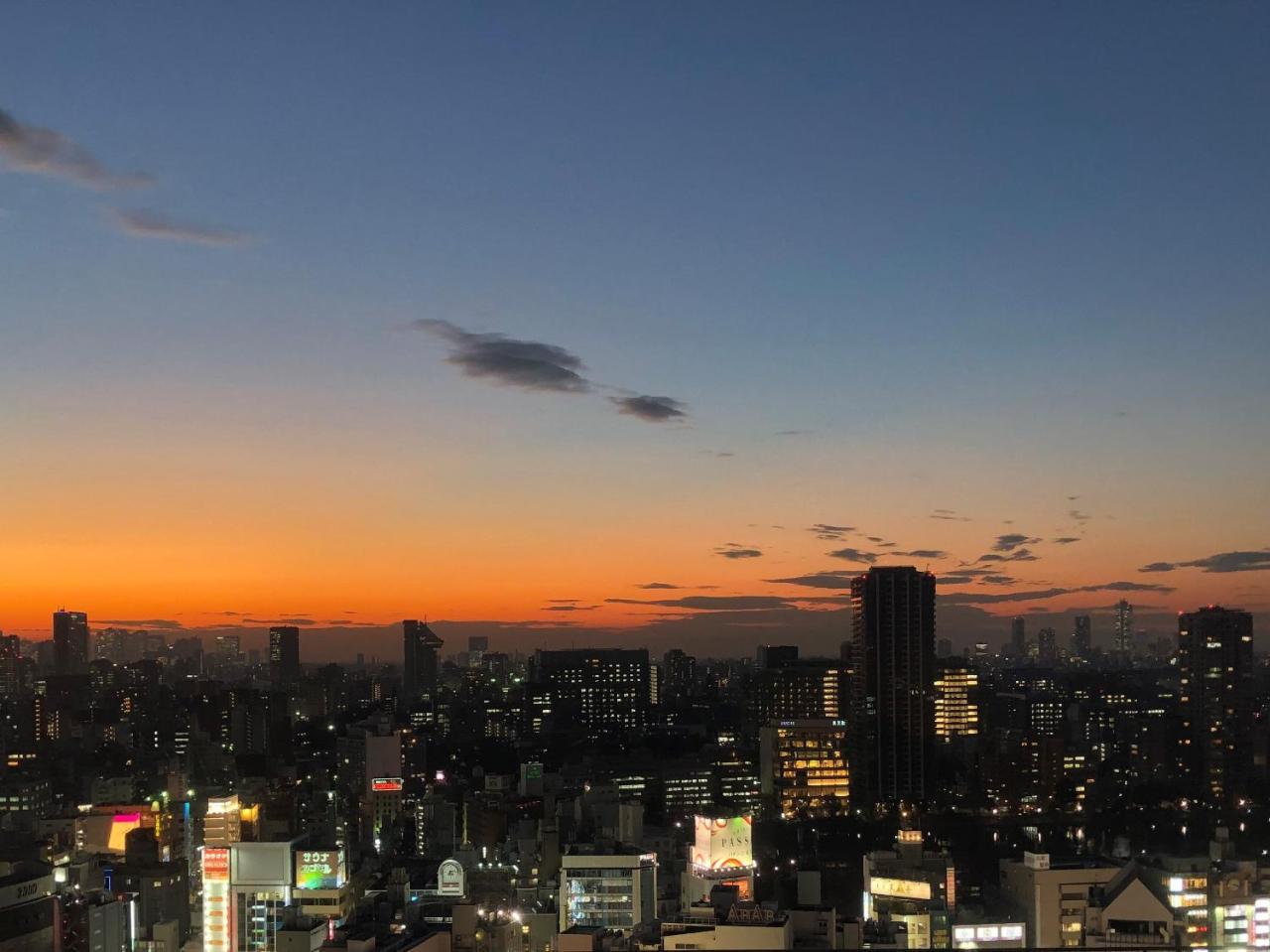 Hotel Crown Hills Ueno Premier Tokio Buitenkant foto